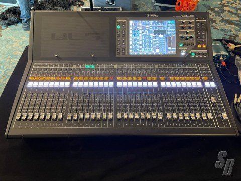 For Sale - YAMAHA QL5 64 CHANNEL DIGITAL MIXING CONSOLE - Listing ...