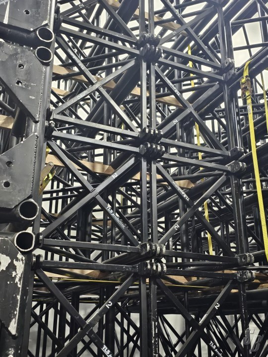 For Sale - SUPERTRUSS 20.5