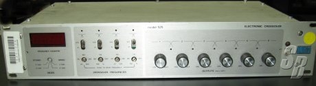 Listing - UREI MODEL 525 ELECTRONIC CROSSOVER - Detail - PROCESSING -  SoundBroker.com